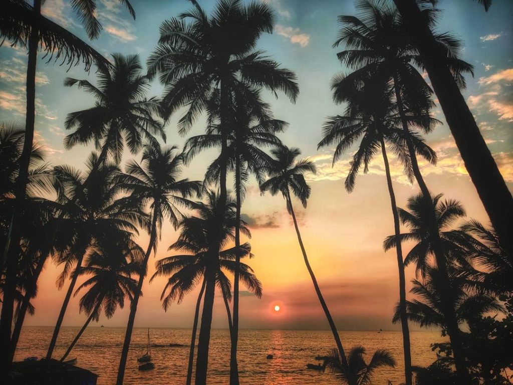 Sunset-at-Anjuna-Beach